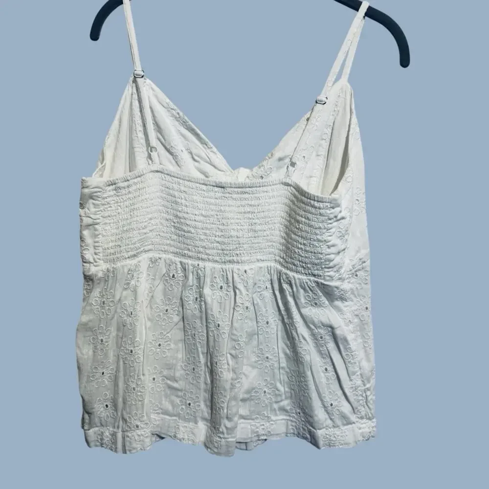 Old Navy Tie Front Eyelet Embroidered Cami Top Coquette Fairy Cottagecore Size L - Picture 3 of 9